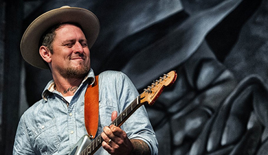 Eric Lindell
