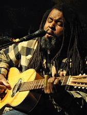 Alvin Youngblood Hart