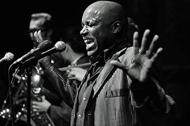Sonny Knight & The Lakers