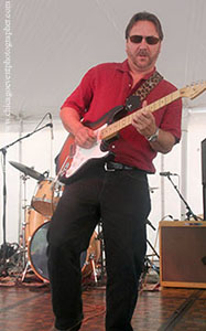 mark wydra in red
