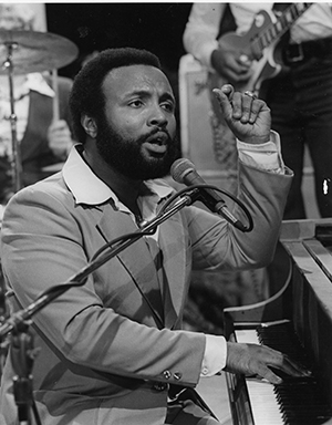 Andrae Crouch
