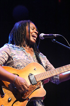 Ruthie Foster by Jenn Noble